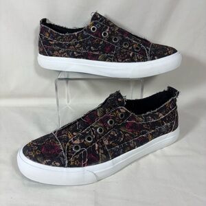 Blowfish Malibu NWOT Play Women's Black Floral Slip On Sneakers Size 10M